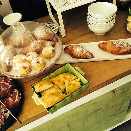 Hotelito Jembai チェゼナーティコ